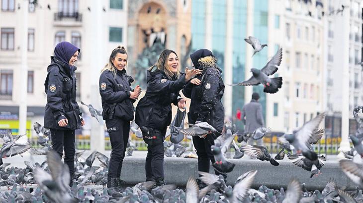 Cumhuriyet’in 100. Yılında türk bayanı fotoğraf müsabakası Milliyet'e iki ödül