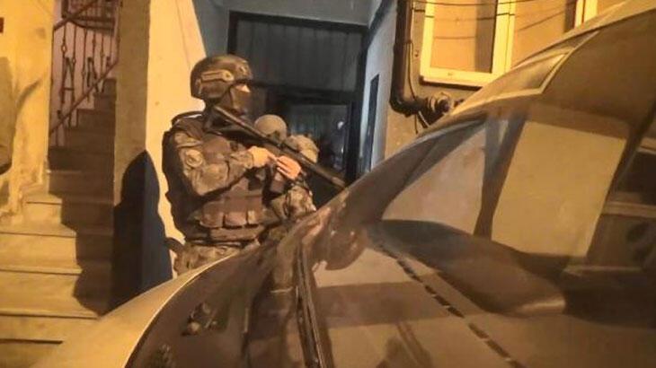 İstanbul'da terör operasyonu: 13 yabancı asıllı yakalandı 