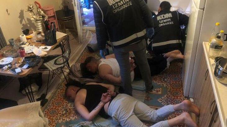 İzmir ve Manisa'da cürüm örgütüne 'Akbaba' operasyonu: 18 gözaltı