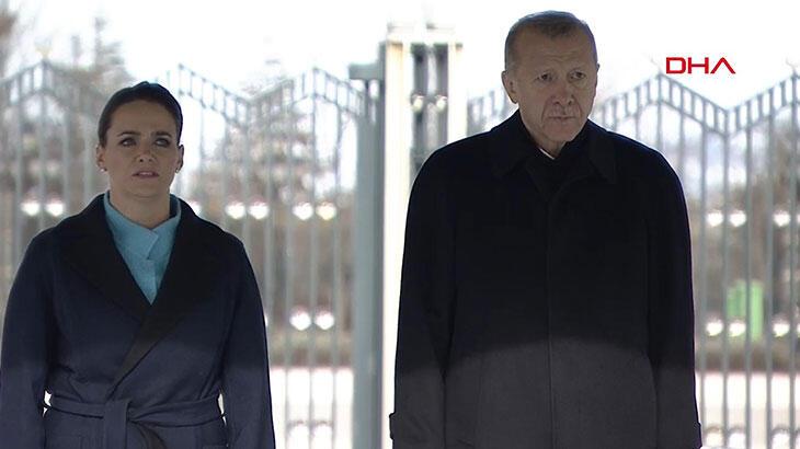 Macaristan Cumhurbaşkanı Ankara'da! Erdoğan resmi merasimle karşıladı