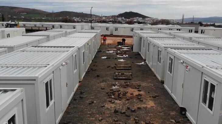Pazarcık'ta 100 dönüm alana konteyner kent! 'Allah devletimizden razı olsun'