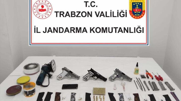 Trabzon'da apart odasında uyuşturucu partisine baskın