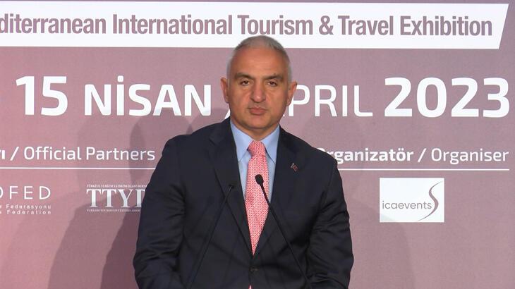 Bakan Ersoy: En çok turist ağırlayan 3'üncü ülke olmayı başardık