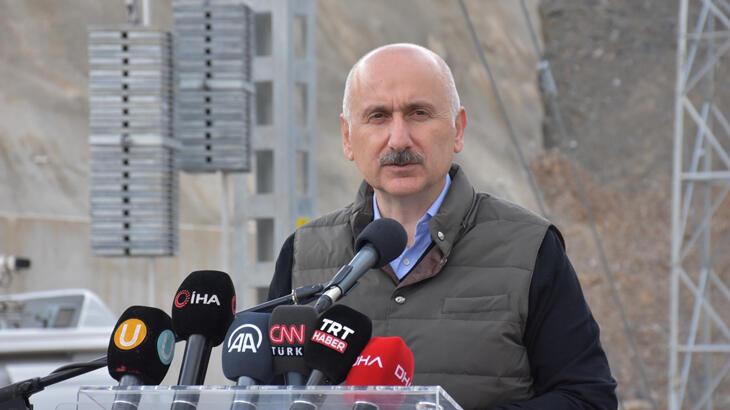 Bakan Karaismailoğlu, Ankara-Sivas Süratli Tren Çizgisi'nde incelemelerde bulundu: Açılışına günler kaldı