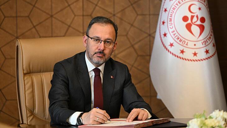 Bakan Kasapoğlu imzaladı, Türkiye EURO 2028 ve 2032'ye resmen aday