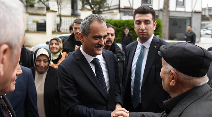 Bakan Özer: AK Parti iktidarında Türkiye kıymetli bir dönüşüm sağladı