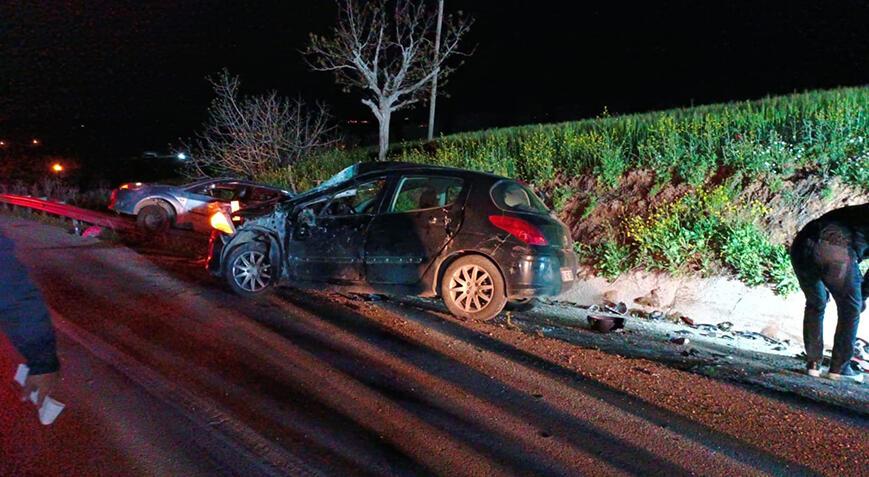 Gaziantep-Kilis karayolunda feci kaza! 1'i polis 2 kişi hayatını kaybetti