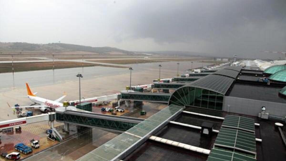 İzmir Adnan Menderes Havalimanı - Ulaşım, Yol Tanımı, Havaş Saatleri Ve Otopark Fiyatları