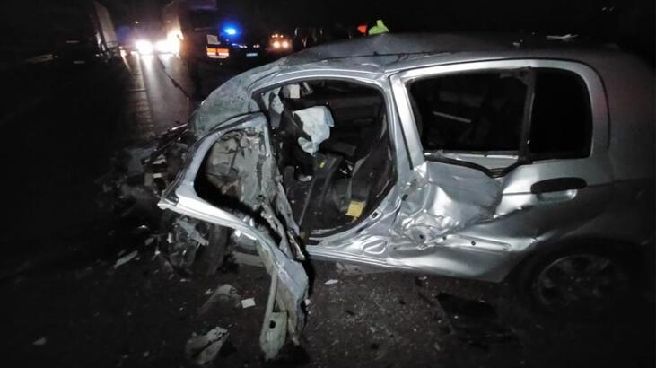4 aracın karıştığı feci kaza! 2 kişi hayatını kaybetti