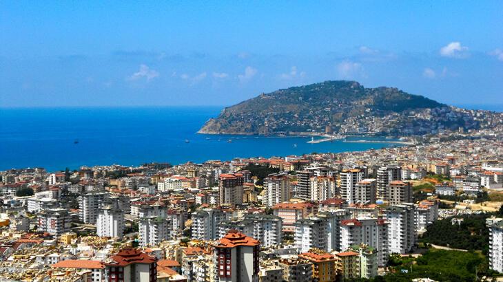Antalya'da deniz görüntülü dairenin yıllık kirası 3,5 milyon lira
