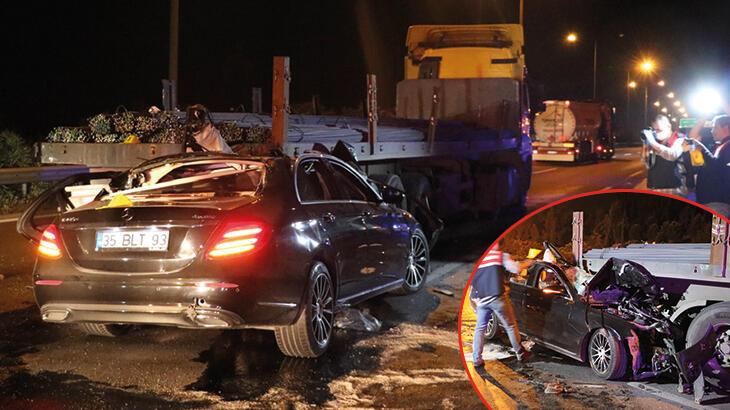Araba duran TIR'a çarptı: Şoför hayatını kaybetti
