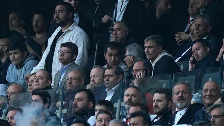 Bakan Kasapoğlu, Beşiktaş-Galatasaray derbisini takip etti