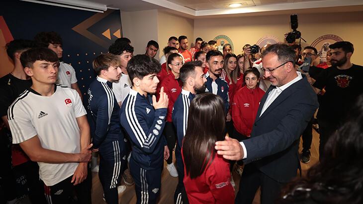 Bakan Kasapoğlu: Türkiye Yüzyılı sporun yüzyılı olacak