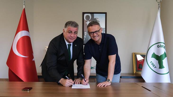 Giresunspor, İrfan Buz ile resmi kontrat imzaladı