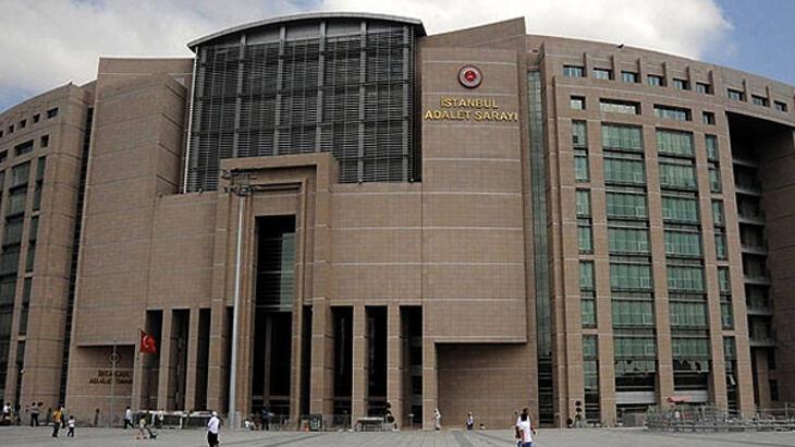 İstanbul Adliyesi'ne gelen Fatih Terim, "şikayetçi" sıfatıyla tabir verdi