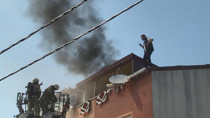 Arnavutköy'de yangında mahsur kalanları itfaiye kurtardı