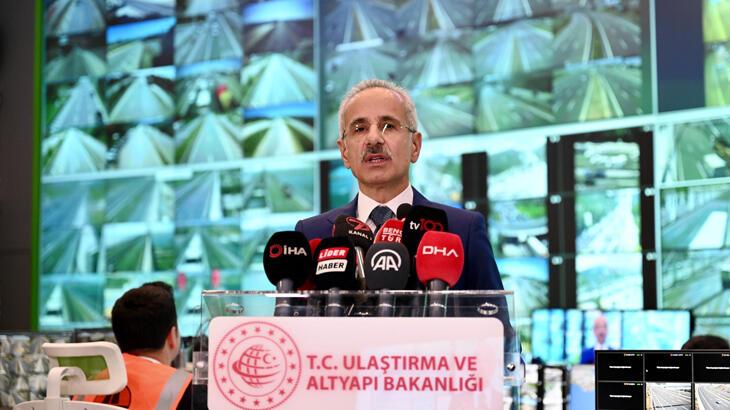 Bakan Uraloğlu: Trabzonspor’un tesisleri taşınmayacak