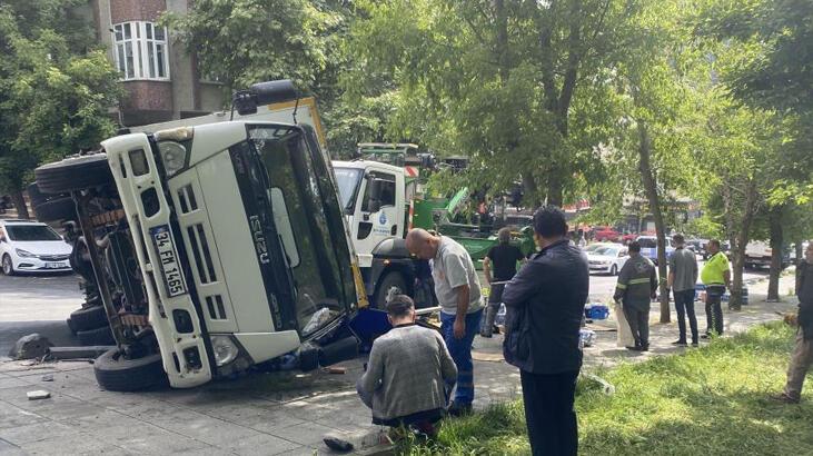 Bayrampaşa'da kamyonet devrildi, genç bayan yaralandı