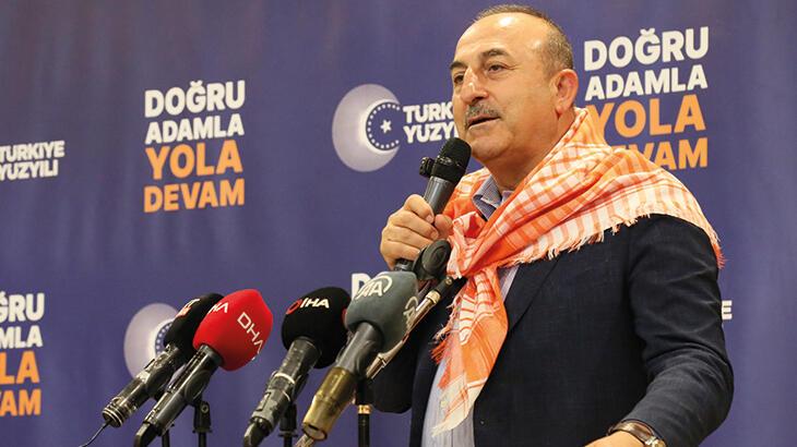 Çavuşoğlu: Ermenistan barış antlaşmasını imzalarsa biz de birtakım olumlu adımlar atarız