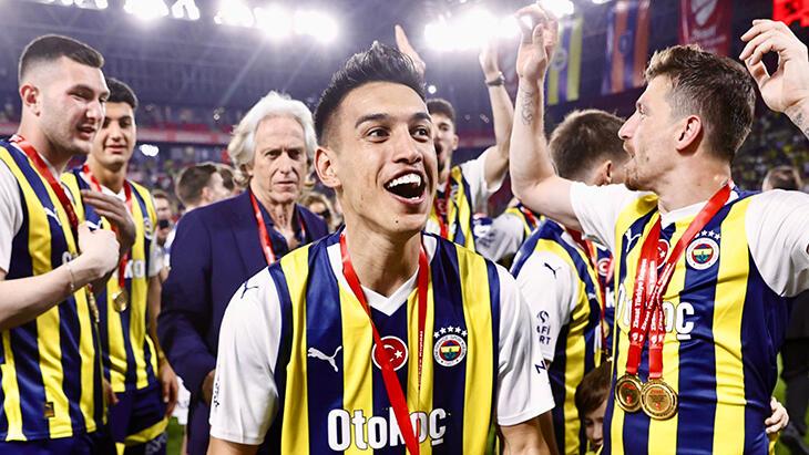Fenerbahçe, İrfan Can Eğribayat'ın bonservisini aldı