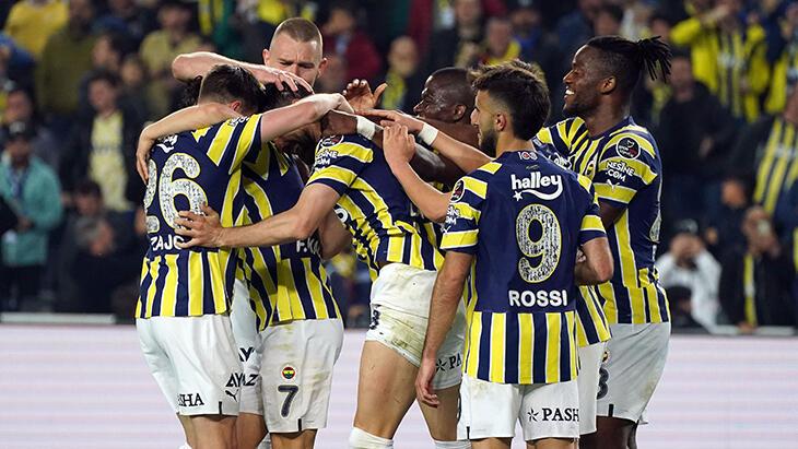 Fenerbahçe'de gözler Türkiye Kupası'na çevrildi