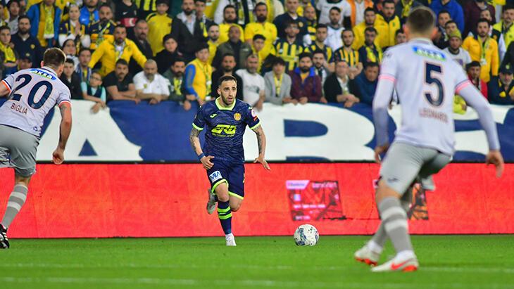 Fenerbahçe'nin Türkiye Kupası Final maçındaki rakibi Başakşehir oldu