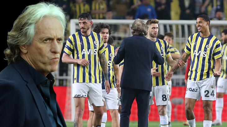 Fenerbahçe'ye 2 teknik yönetici adayı! 'Anlaşmaya yakın'