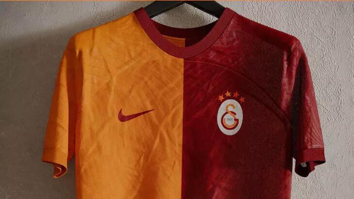 Galatasaray'ın yeni dönem forması sızdırıldı! İşte fiyatı ve satışa sunulacağı tarih