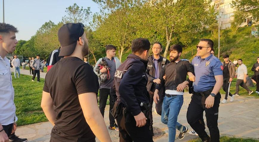 Kadıköy'de hareketli dakikalar! 4 kişi gözaltı alındı