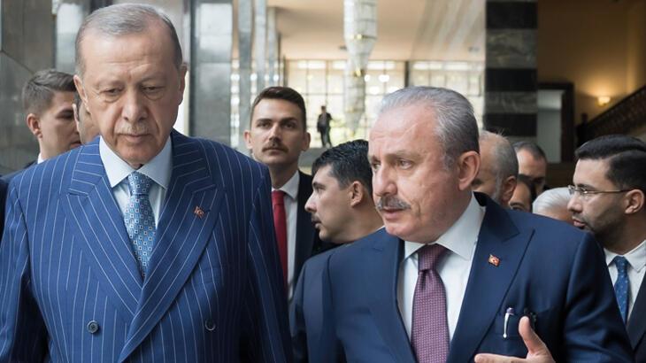 TBMM Lideri Şentop'tan Cumhurbaşkanı Erdoğan'a tebrik telefonu