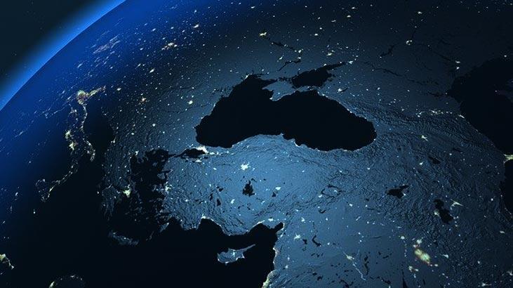 Türkiye Haritası (Siyasi): Kent İsimleri Listesi İle Birlikte Renkli Türkiye'nin Vilayetleri Haritası