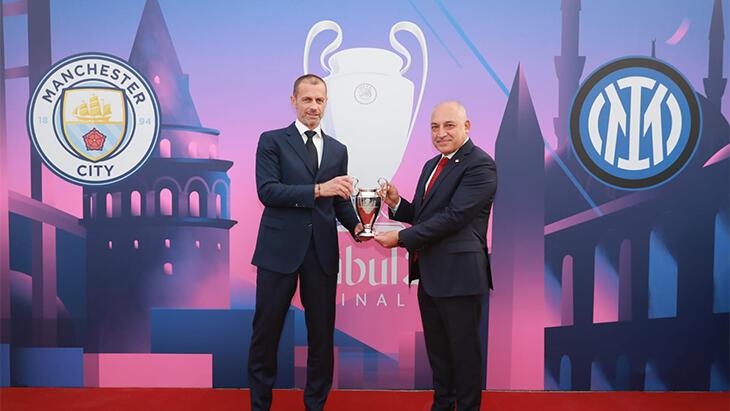 UEFA Şampiyonlar Ligi Finali öncesi gala gecesi düzenlendi