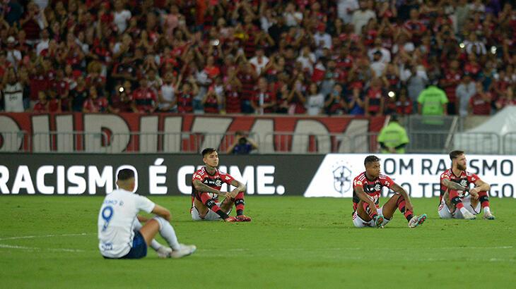 Vinicius Junior için Flamengo-Cruzeiro maçında otuma aksiyonu yapıldı