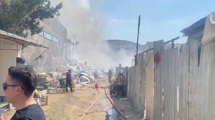 Tuzla'da geri dönüşüm tesisinde yangın: Marmaray seferleri durdu