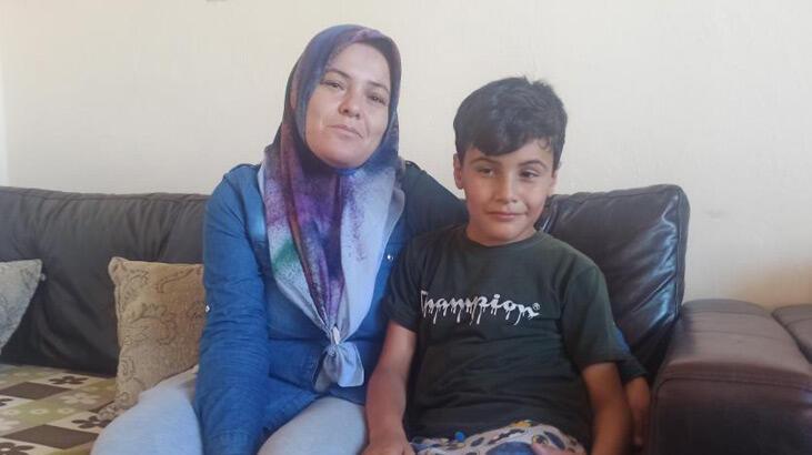 8 yaşındaki Abdullah, 3 yaşında geçirdiği kazada gözlerini kaybetti