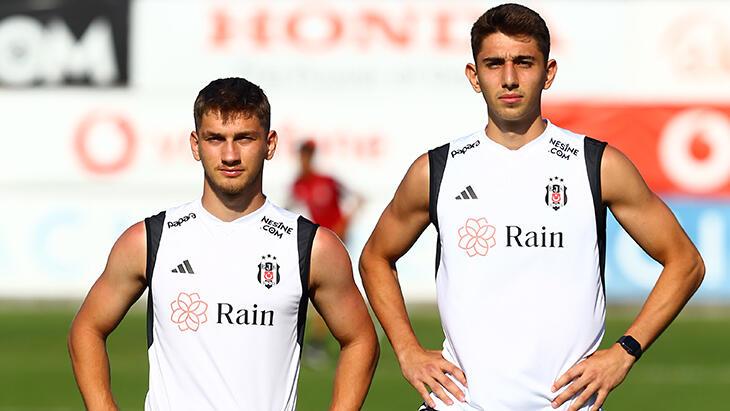 Beşiktaş'ta Demir Ege Tıknaz ve Semih Kılıçsoy idollerini açıkladı
