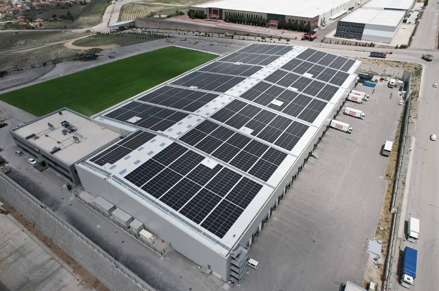 Market zinciri, güneş gücü santrali yatırımlarını sürdürüyor