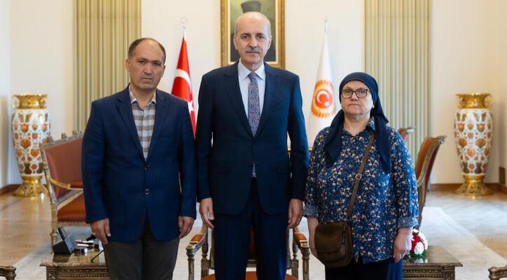 Meclis Lideri Kurtulmuş, Şehit Öğretmen Aybüke Yalçın'ın ailesini kabul etti
