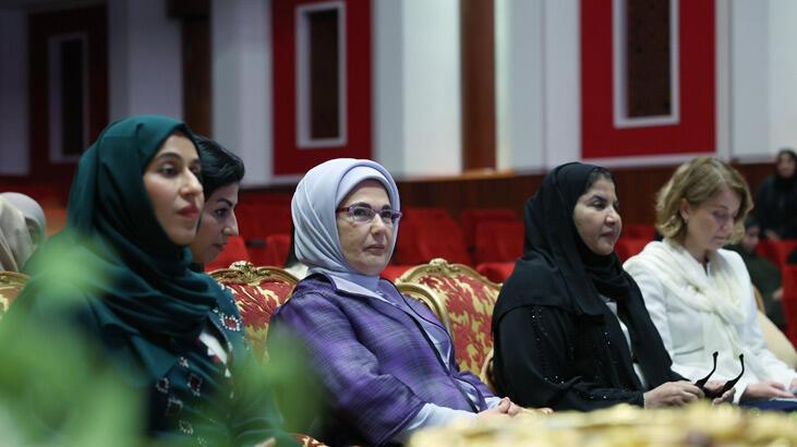 Emine Erdoğan'dan BAE'de Bayanlar Genel Birliği’ne ziyaret