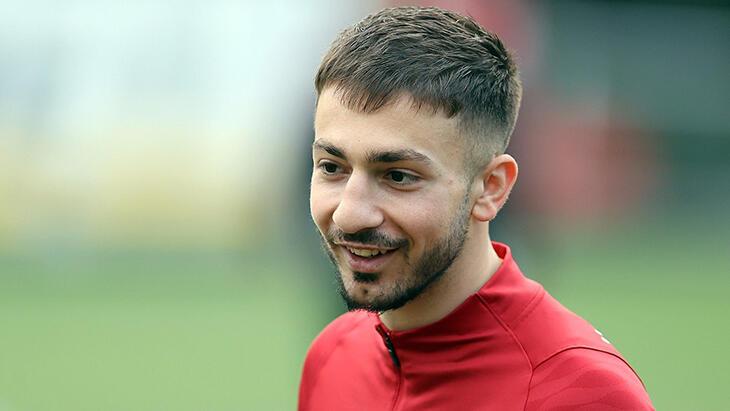 Galatasaray, Halil Dervişoğlu transferini KAP'a bildirdi