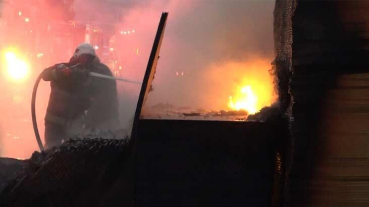 Bursa'daki fabrika yangını söndürüldü