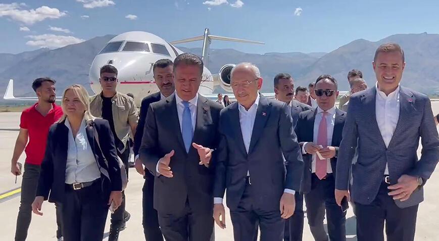 CHP Başkanı Kılıçdaroğlu seçim çalışmasını Erzincan'da başlattı