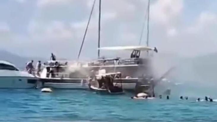 İzmir'de tıp teknesi yandı, yolcular denize atladı