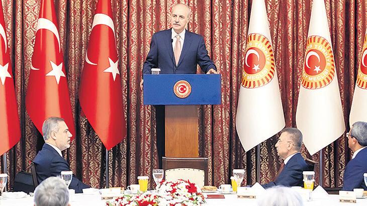 Kurtulmuş, büyükelçileri kabul etti: Türkiye eksenini kendi tahkim eder
