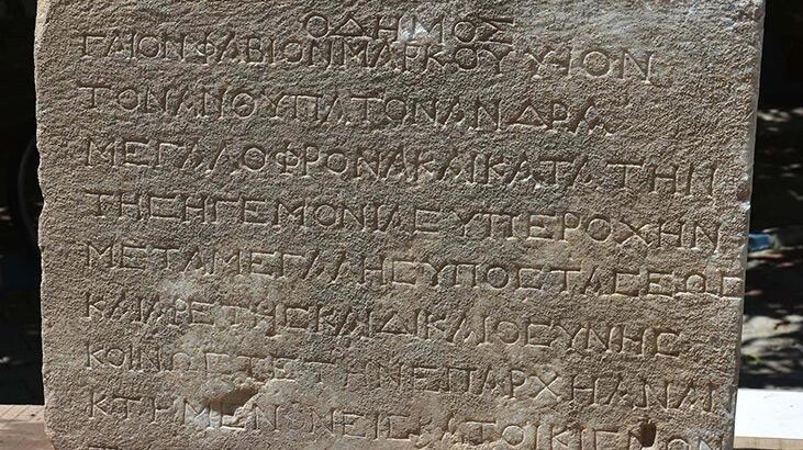 2 bin yıllık yazıt! İzmir'de bulundu