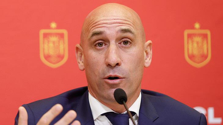 İspanya Futbol Federasyonu Lideri Luis Rubiales, istifa etmeyeceğini açıkladı