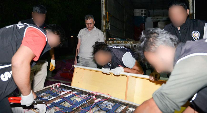 Narkotik'ten Bingöl ve Osmaniye’de operasyon! 5 zehir taciri tutuklandı